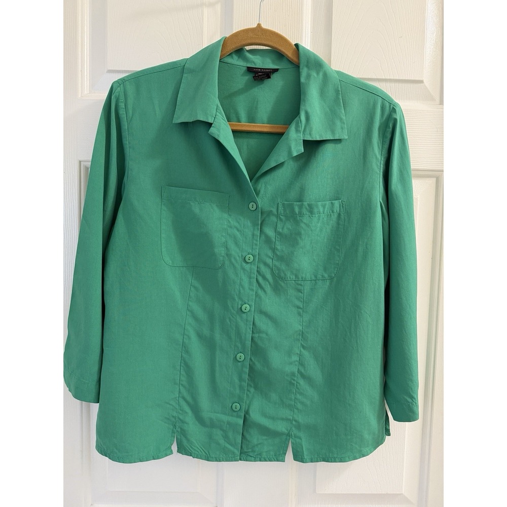 Anne Carson Women's M Green Solid Collared 3/4 Sleeve Silk Button-Up Blouse